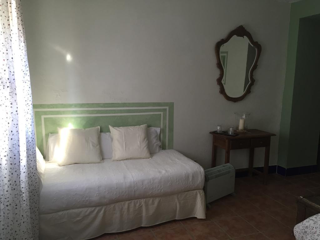 Cortijo Carrillo Bed and Breakfast Cartaojal Buitenkant foto